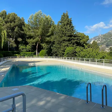 Apartment Exceptional Penthouse, Cap Martin *