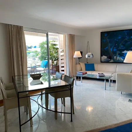 Exceptional Penthouse, Cap Martin روكوبرُن كاب مارتي